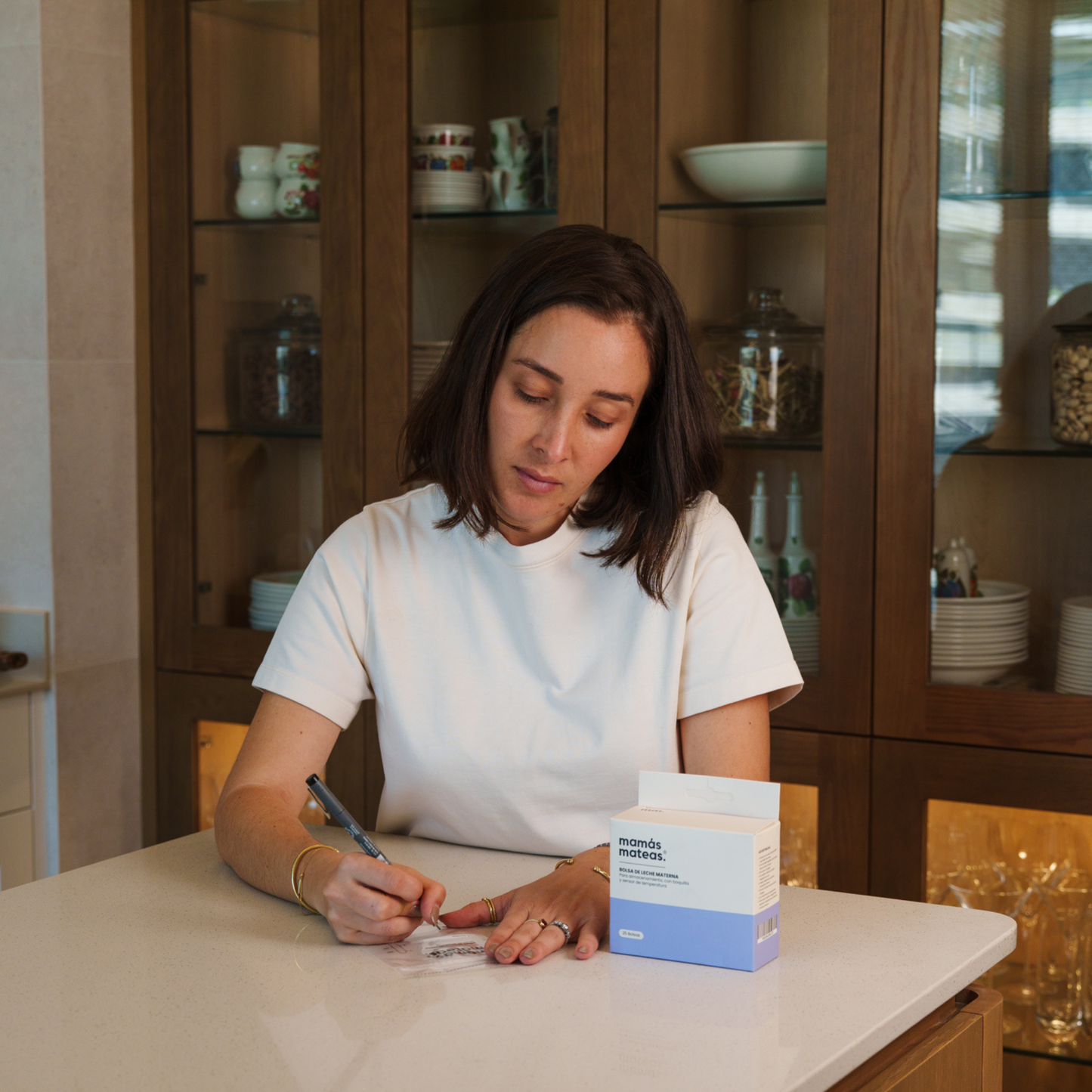 Bolsas para Almacenar Leche Materna con Boquilla y Sensor de Temperatura - 25 unidades | Mamás Mateas